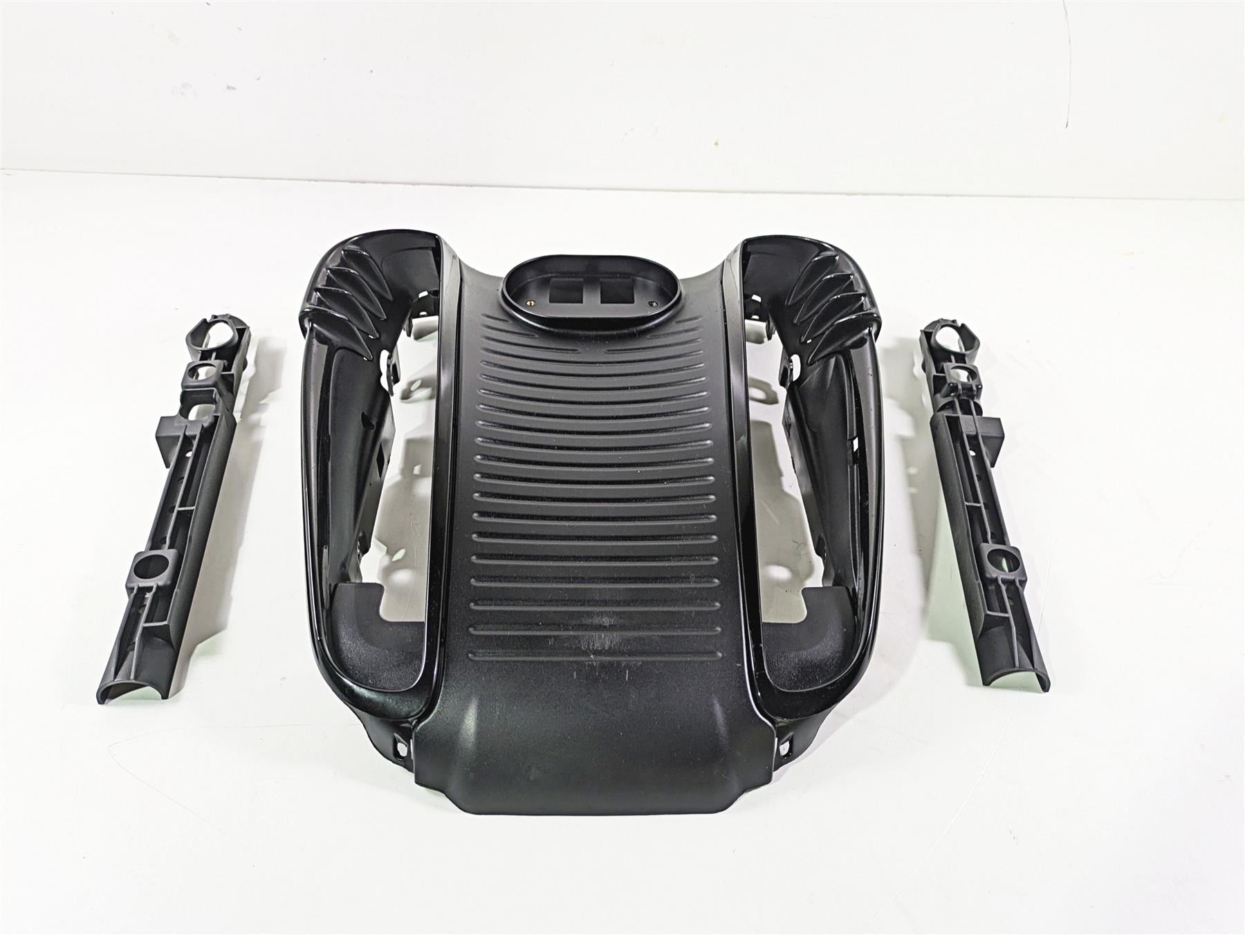 2016 Harley VRSCDX Night Rod Radiator Center Cover Fairing 26813-08A | Mototech271