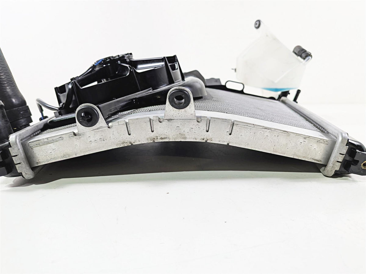 2020 BMW S1000RR K67 Coolant Radiator Fan & Reservoir - No Leaks 17118356804-Mototech271