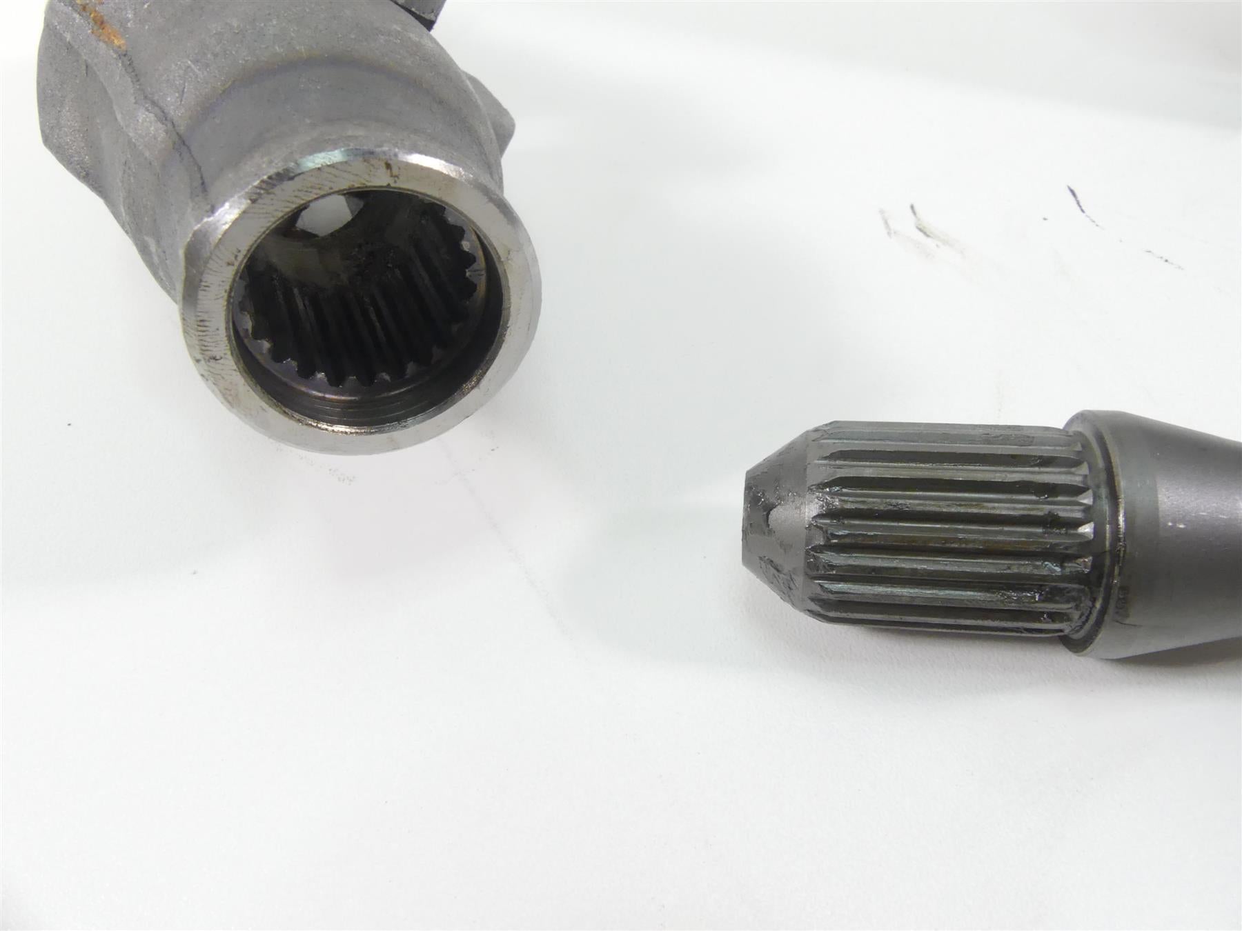 2007 Honda VT1100 C2 Shadow Rear Differential Drive Shaft Set 41300-MEG-020 {{ shop.shopifyCountryName }} - Mototech271