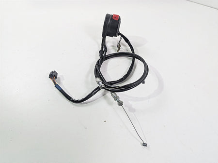 2006 Suzuki GSXR1000 K6 Right Hand Control Switch & Throttle Cables 37200-41G80 {{ shop.shopifyCountryName }} - Mototech271