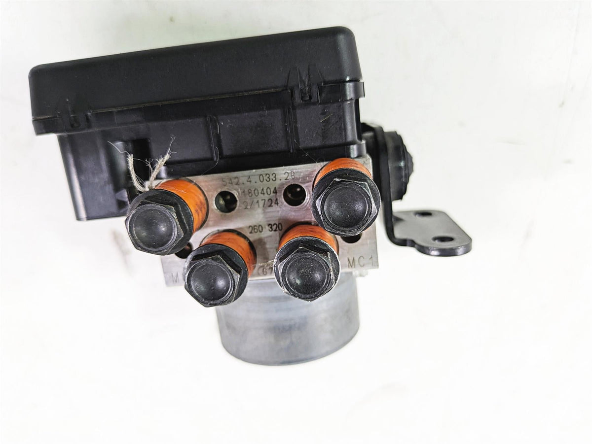 2018 Ducati Hypermotard 939 SP Abs Brake Pump Module Unit 54240402A {{ shop.shopifyCountryName }} - Mototech271