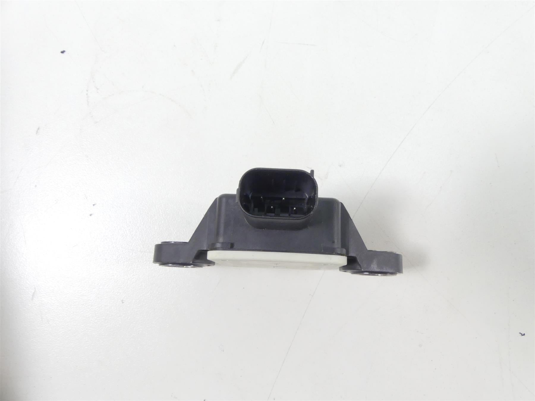 2020 Ducati Panigale V2 Bosch Lean Angle Fall Tilt Sensor 38540092A {{ shop.shopifyCountryName }} - Mototech271