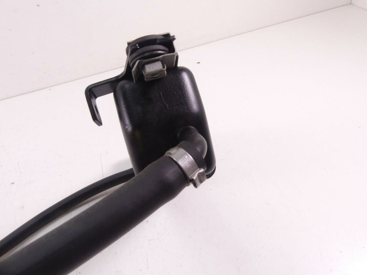 2008 BMW R1200RT K26 Oil Cooler Radiator & Lines 17217719229 {{ shop.shopifyCountryName }} - Mototech271