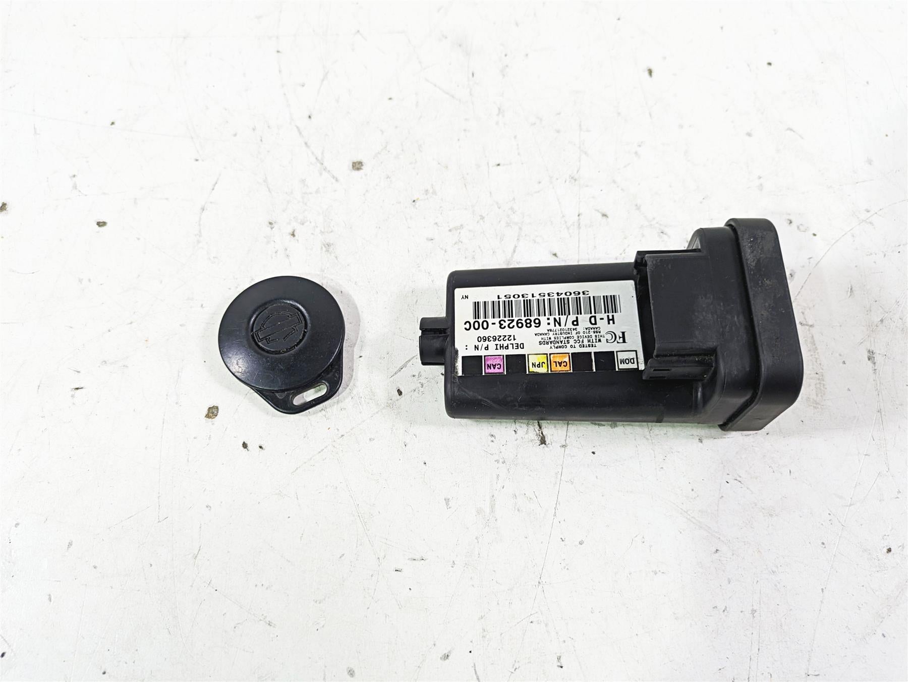 2005 Harley Softail FLSTFSE CVO Fat Boy Tssm Security Module & Fob Set 68923-00C {{ shop.shopifyCountryName }} - Mototech271