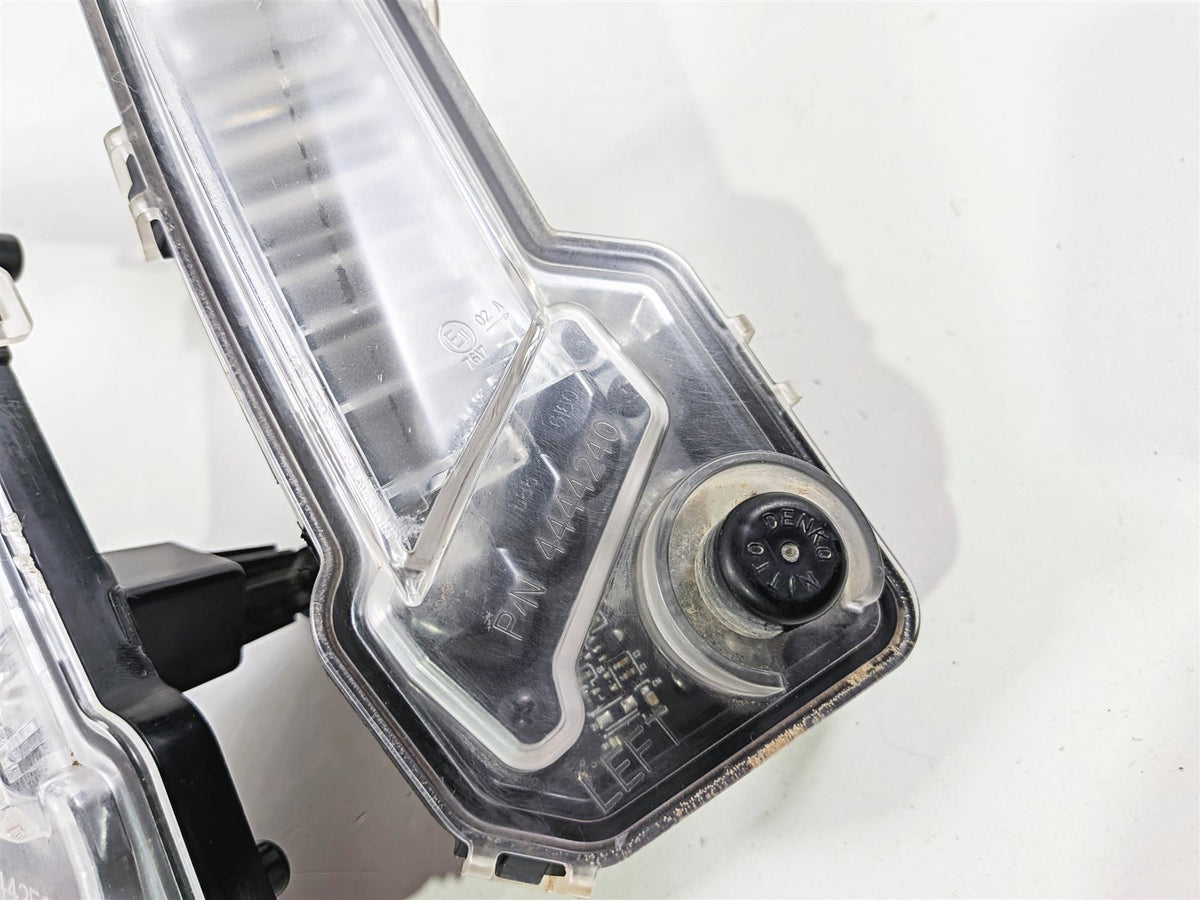 2018 Can Am Maverick X3 XRS Turbo R Front Signature Running Light Set 710004994-Mototech271