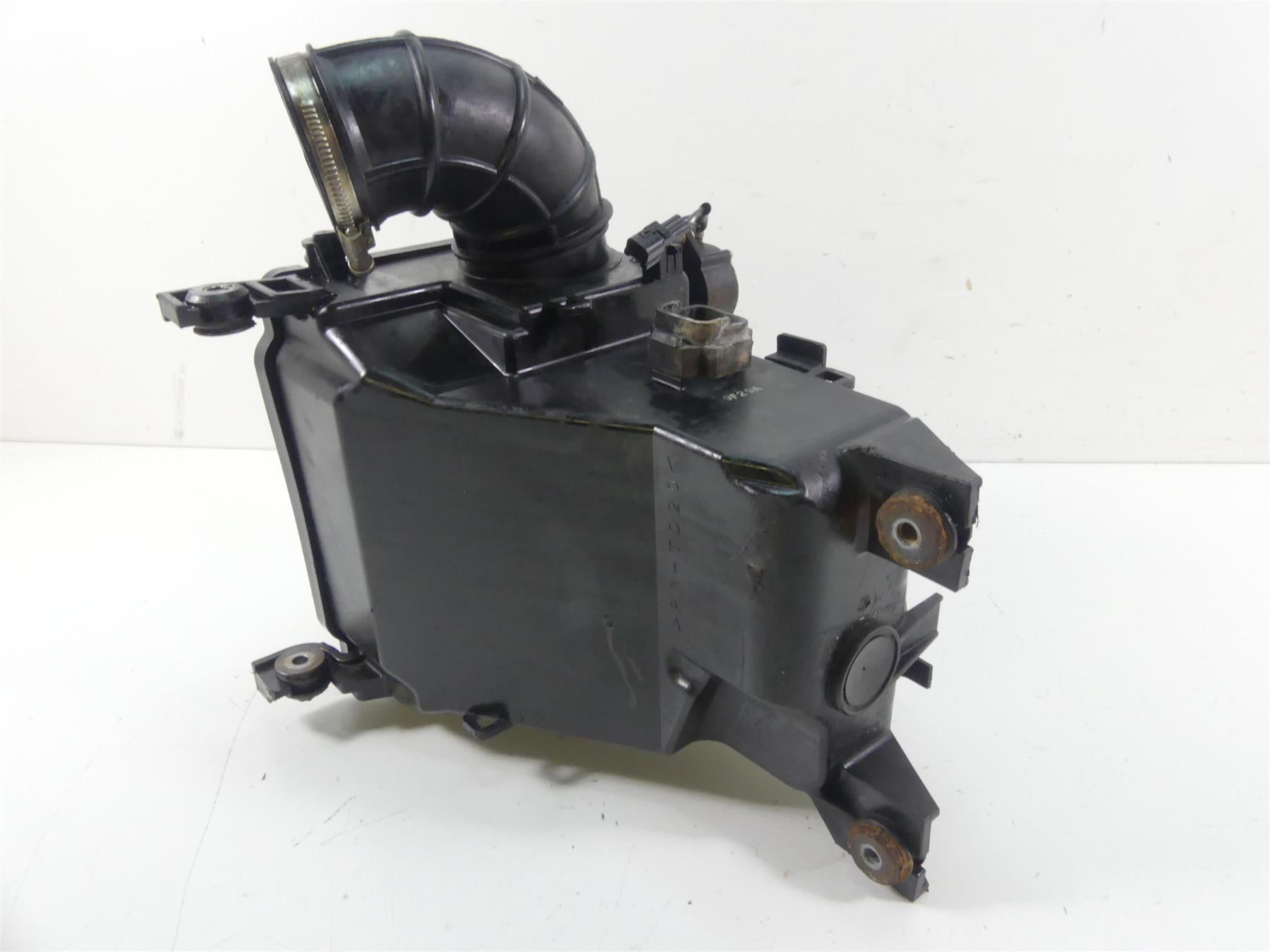 2016 Yamaha Waverunner VX 1050 Deluxe Air Filter Box Cleaner 6EY-14410-00 {{ shop.shopifyCountryName }} - Mototech271