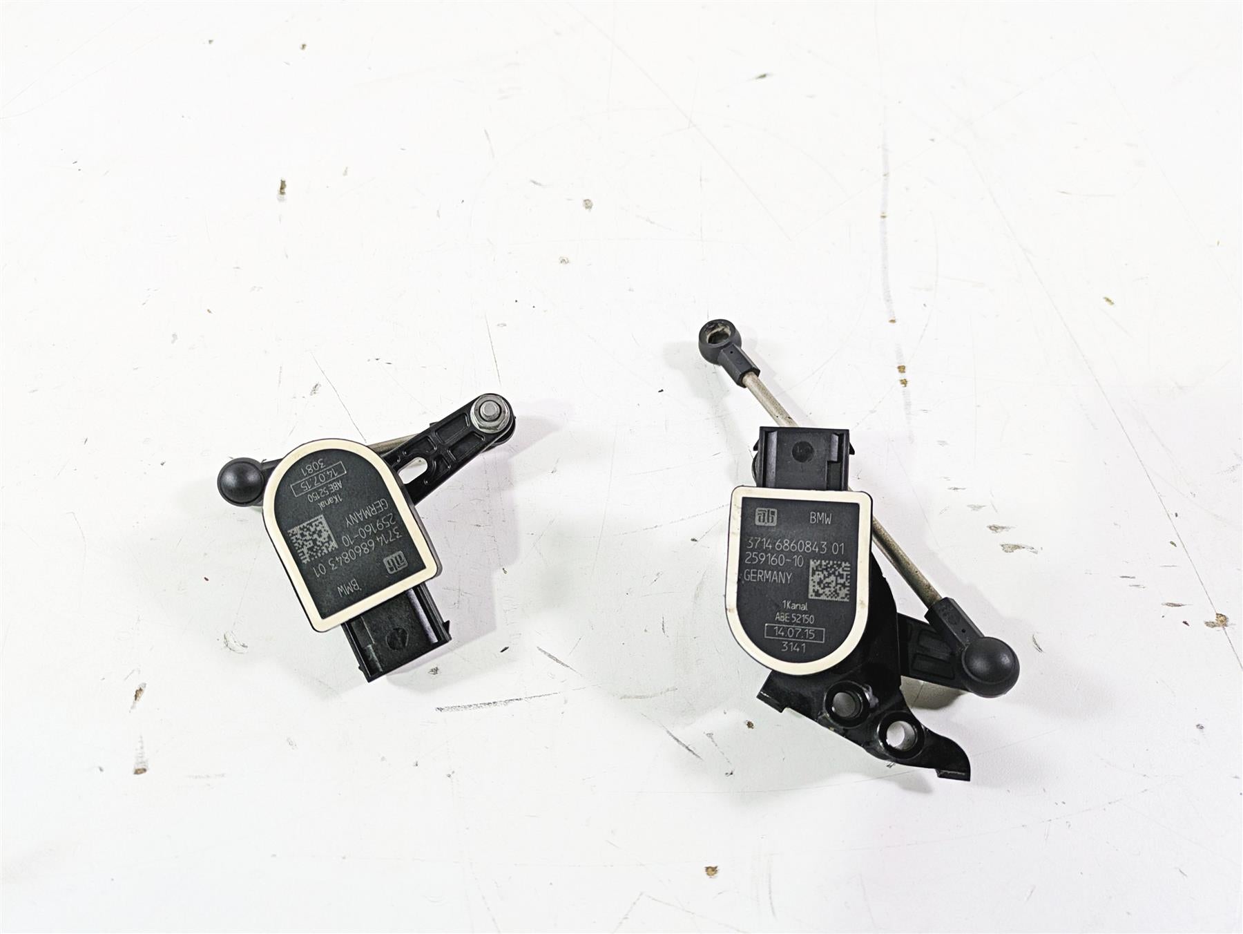 2016 BMW R1200GS GSW K50 Front Rear Leveling Sensor Set 37146870000 {{ shop.shopifyCountryName }} - Mototech271