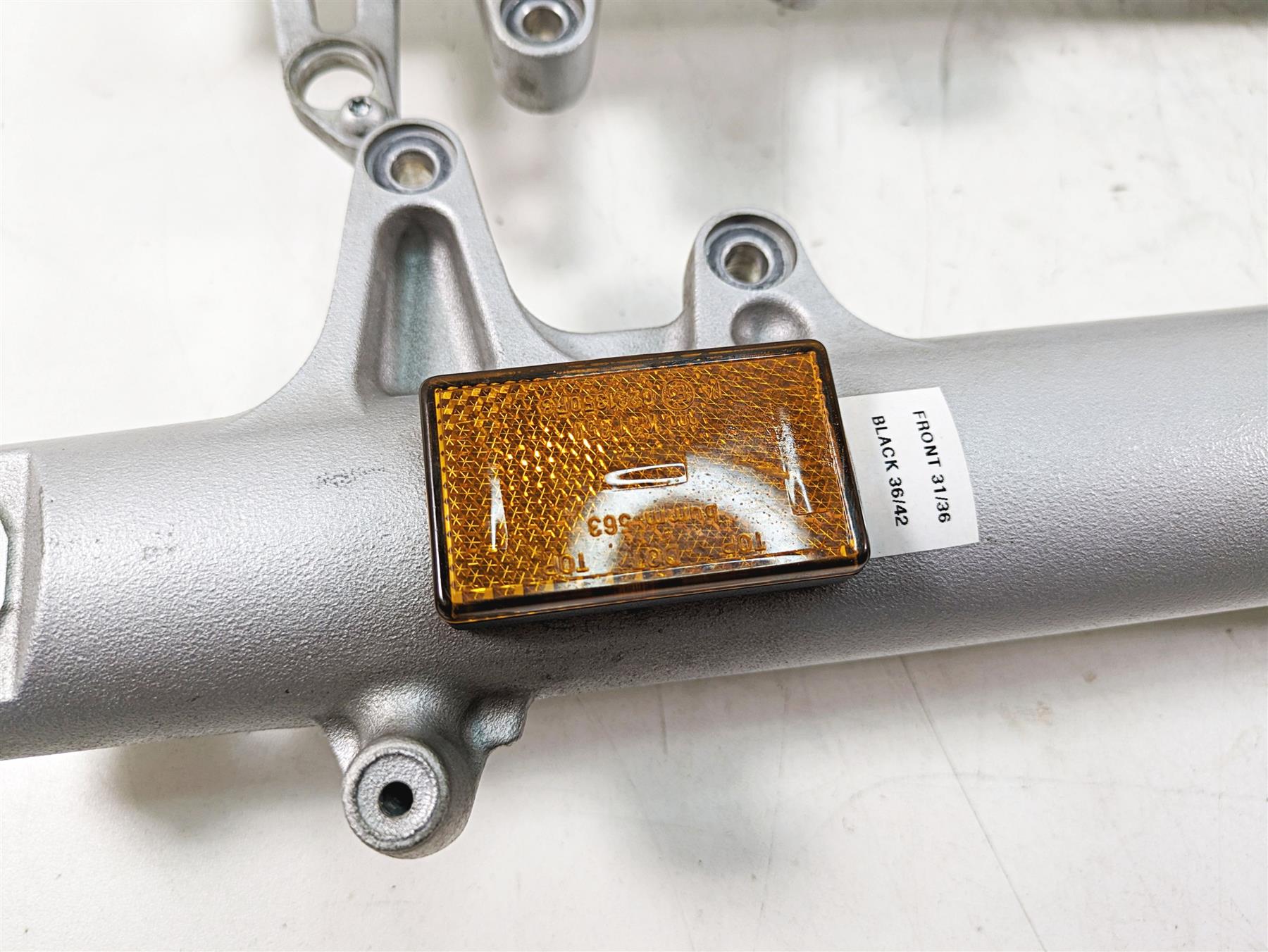 2007 BMW R1200RT K26 Straight Showa Front Fork Leg Set - Read 31427698911 {{ shop.shopifyCountryName }} - Mototech271