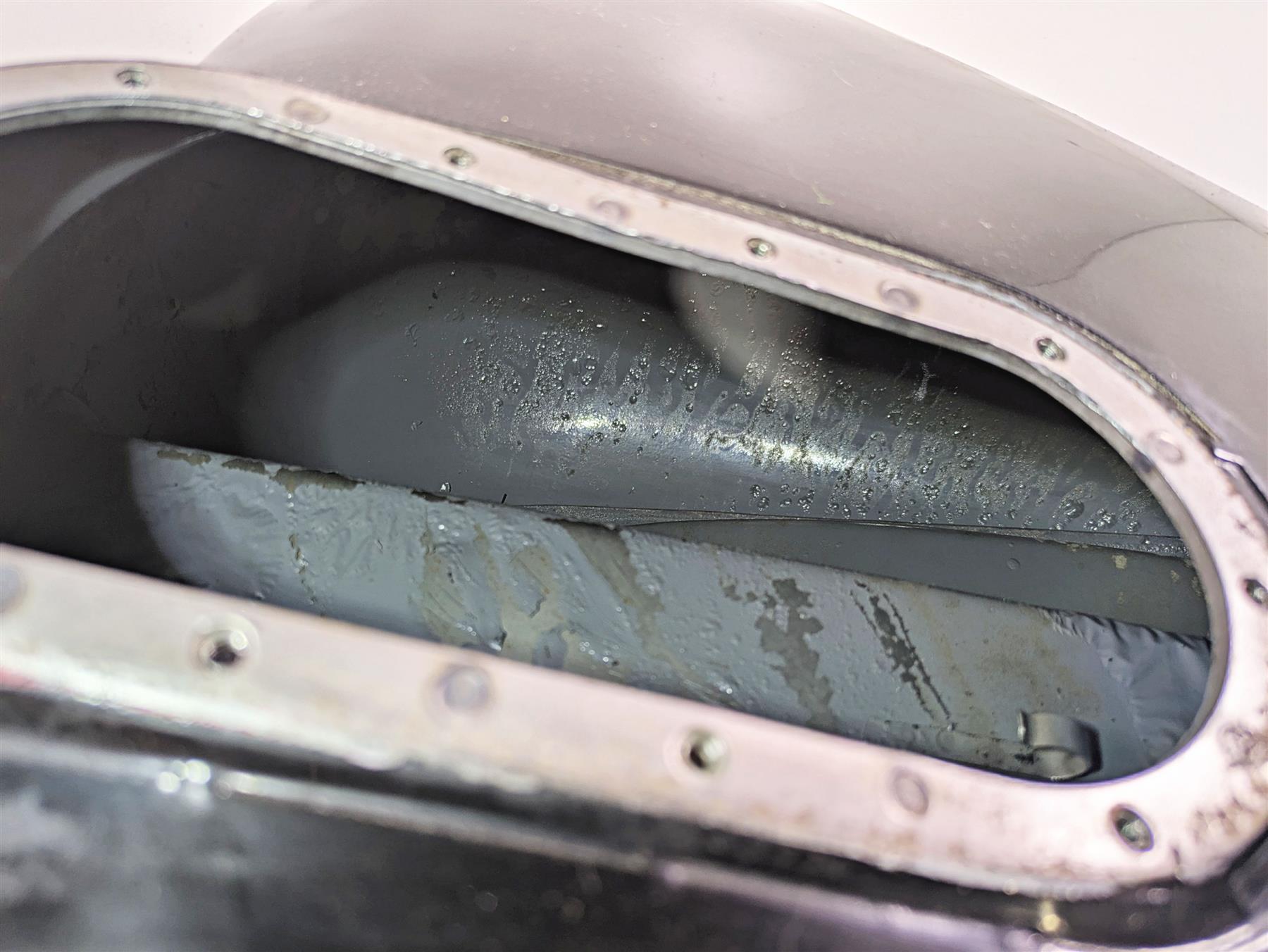 2001 Harley Touring FLHX Street Glide Fuel Gas Petrol Tank - Dented 61356-00 {{ shop.shopifyCountryName }} - Mototech271