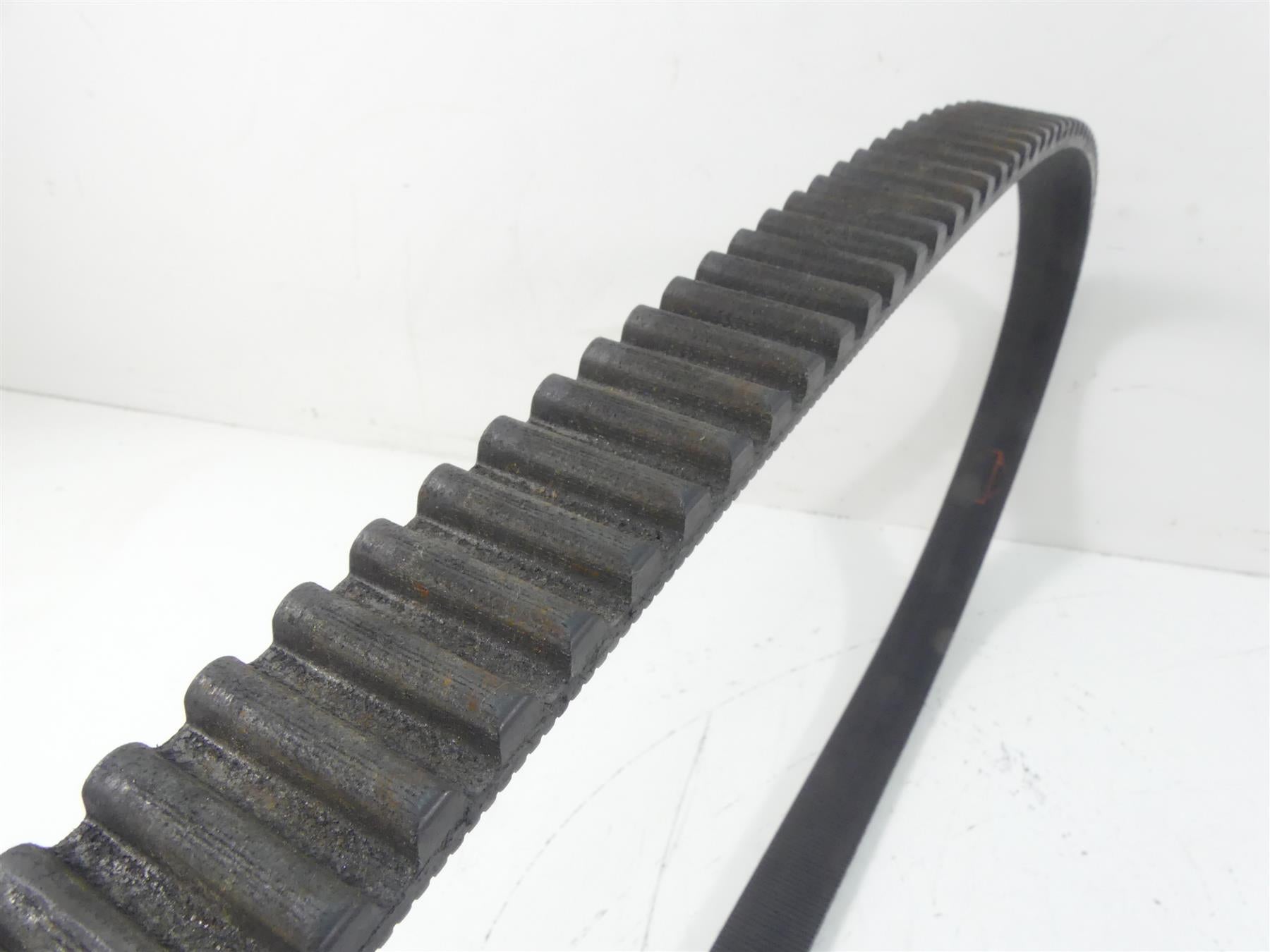 1989 Harley Touring FLTC Tour Glide Rear Main Drive Belt 136T 1-1/2" 40001-85 {{ shop.shopifyCountryName }} - Mototech271