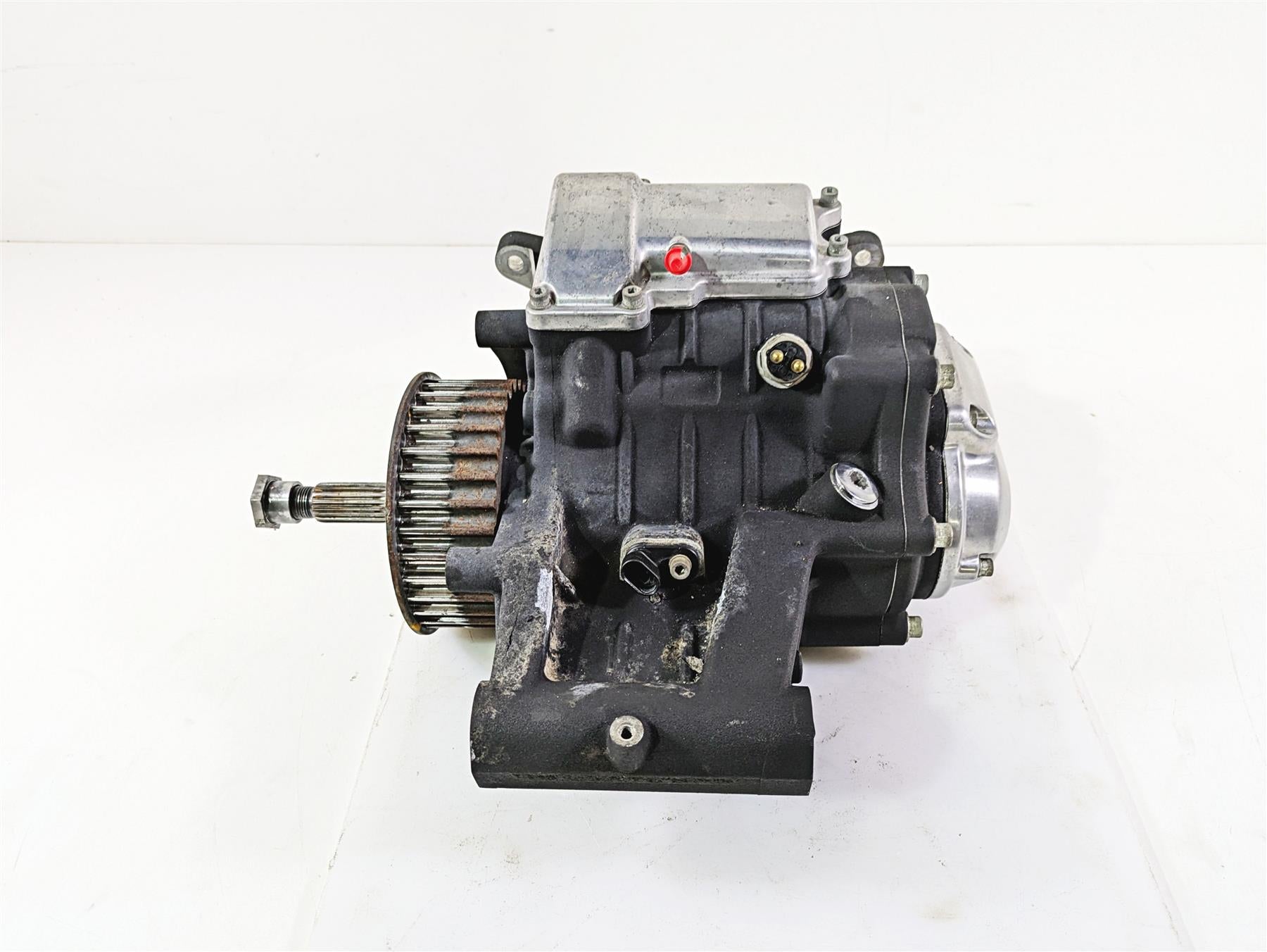 2008 Harley FLSTSB Cross Bones 6-Speed Transmission Gear Box 33030-07A {{ shop.shopifyCountryName }} - Mototech271