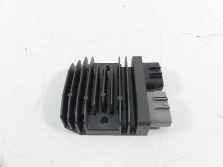 2015 Ducati Diavel Carbon Red Rectifier Voltage Regulator 54040301B FH020AA {{ shop.shopifyCountryName }} - Mototech271