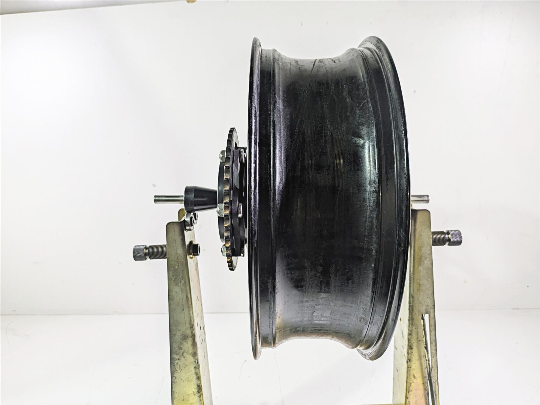 2017 Honda CBR600RR Rear Wheel Rim 17x5.5 - Dent 42650-MJC-A01ZC {{ shop.shopifyCountryName }} - Mototech271