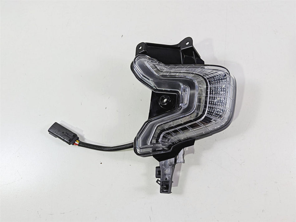 2020 Indian Challenger Limited Left Front Blinker Turn Signal 2415124-Mototech271