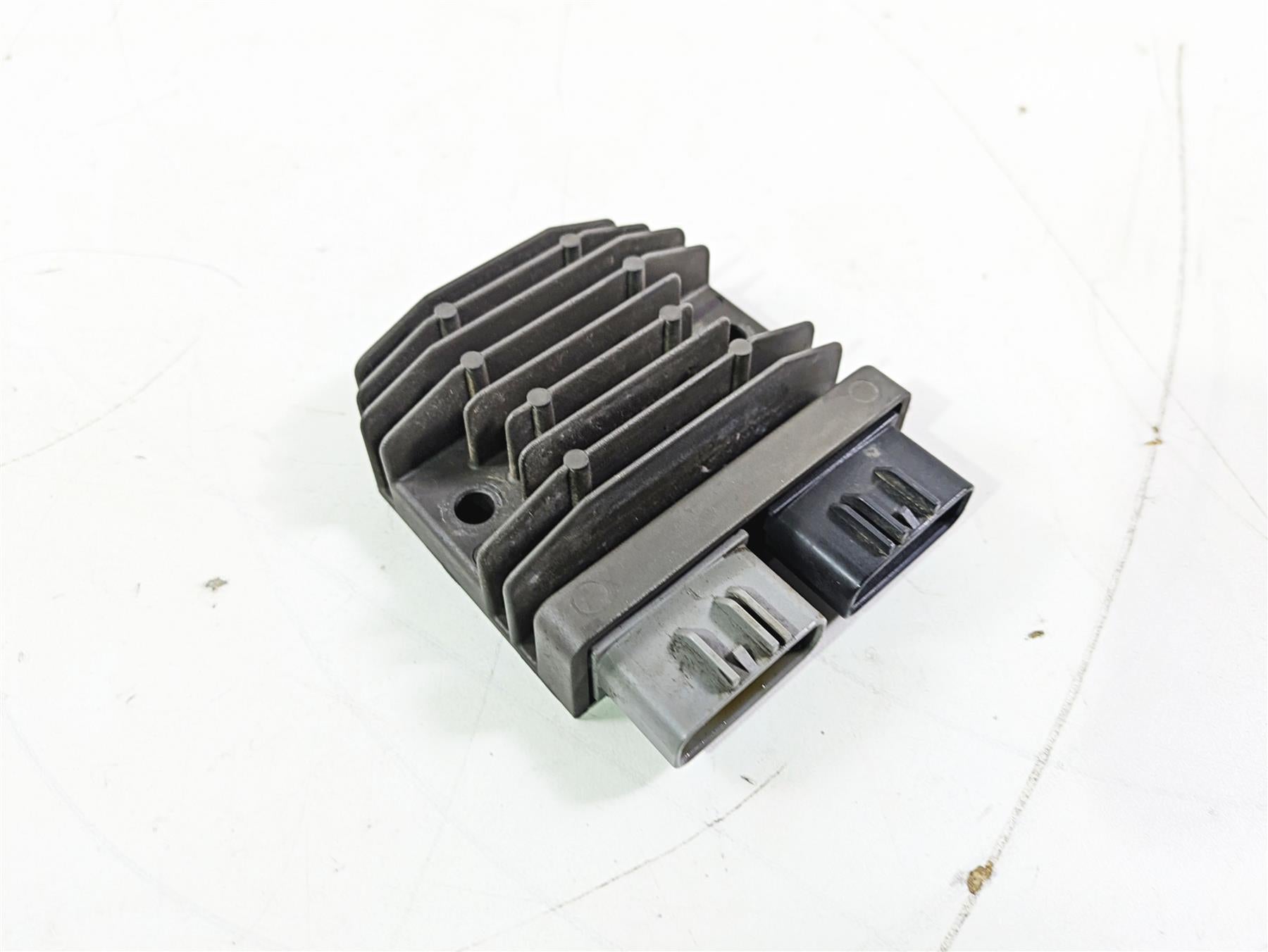 2017 BMW S1000RR K46 Rectifier Voltage Regulator FH020CA 12317718422 {{ shop.shopifyCountryName }} - Mototech271