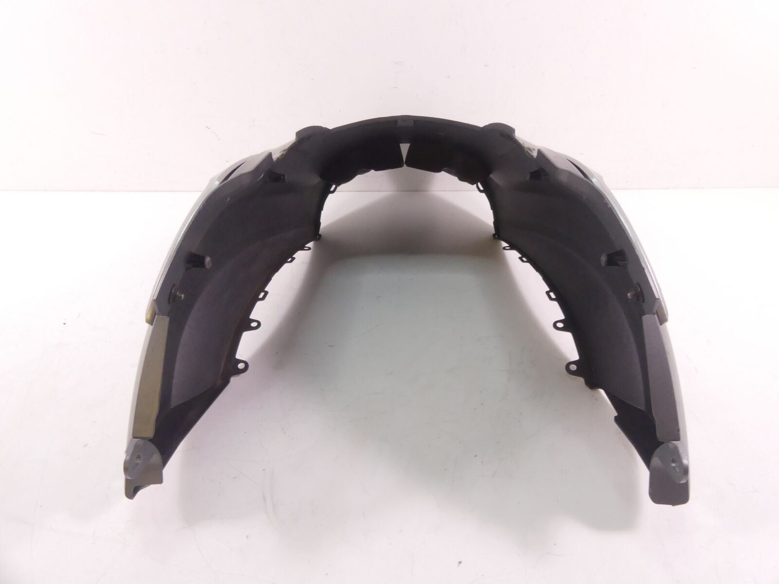 2014 Yamaha VMX17 V-Max 1700 Rear Fender Mud Guard Tire Hugger -Nice 2S3-21611-0 {{ shop.shopifyCountryName }} - Mototech271