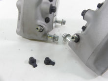 Load image into Gallery viewer, 2007 Harley FLHTCU SE CVO Electra Glide Front Brake Caliper Set 4381-99 44382-99
