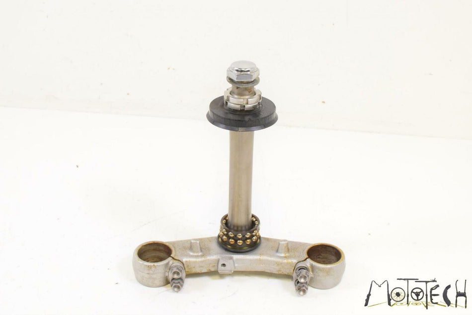 2006 Suzuki SV650 S Lower Triple Tree Steering Clamp 51410-17G20 {{ shop.shopifyCountryName }} - Mototech271