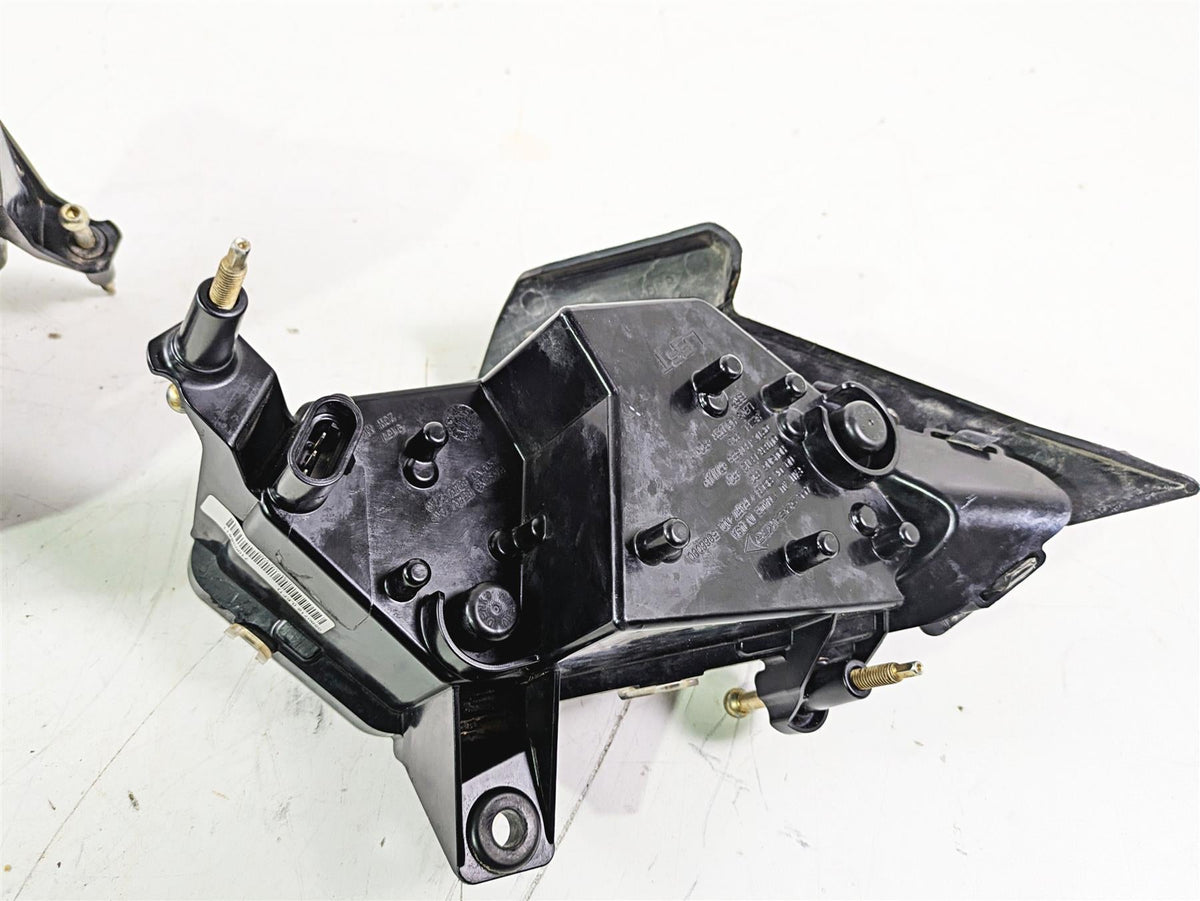 2023 Can Am Maverick X3 XMR Turbo RR Headlight Head Light Lamp 710008811 {{ shop.shopifyCountryName }} - Mototech271