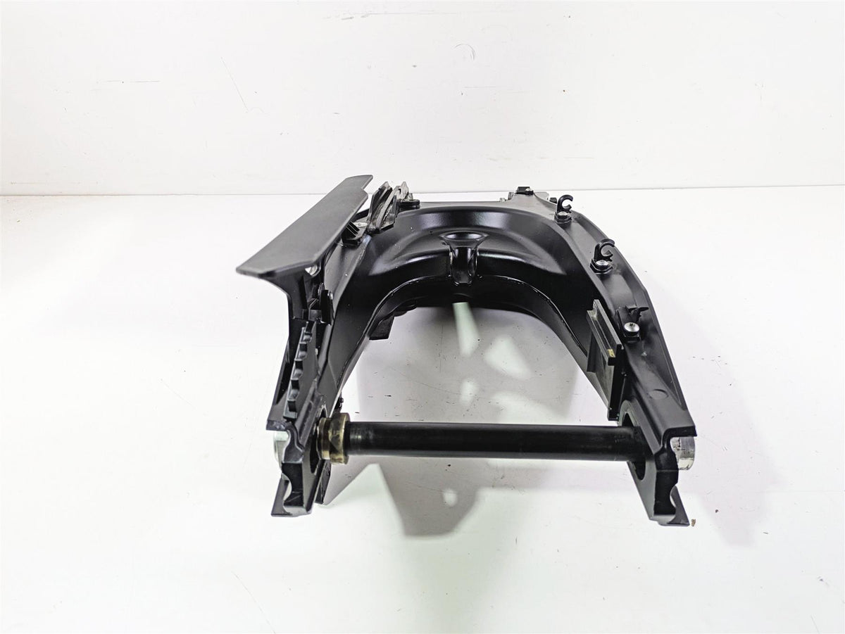 2018 KTM 1290 Super Adv S Swingarm & Axle & Pivot Bolt 6070403004433 {{ shop.shopifyCountryName }} - Mototech271