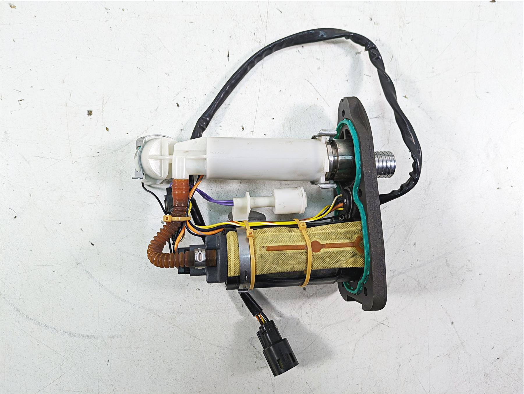 2007 Harley Sportster XL1200 C Fuel Gas Petrol Pump - Tested 75268-07B {{ shop.shopifyCountryName }} - Mototech271