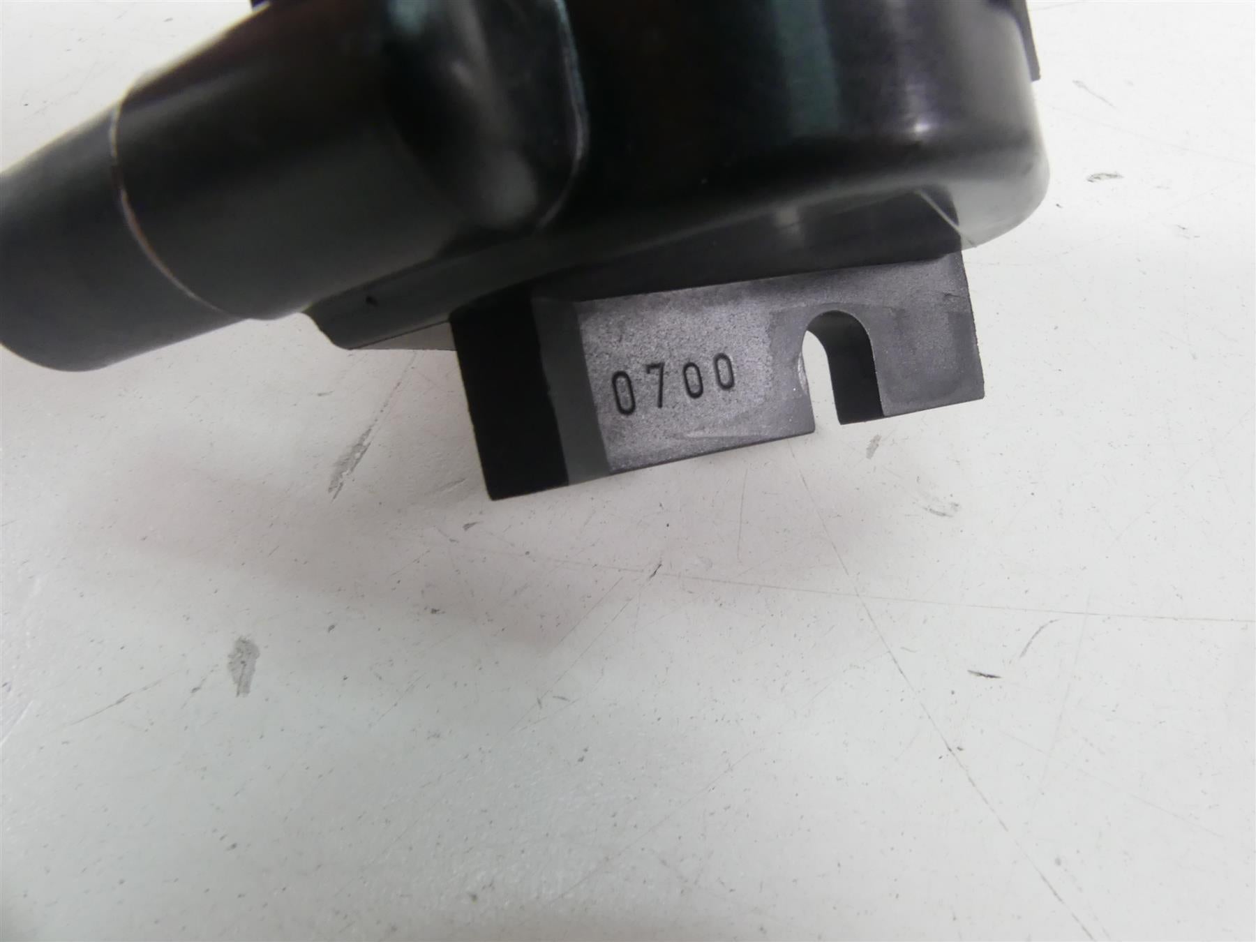 2001 BMW R1150 GS R21 Single Ignition Coil Stick Coils Set 12131341978 {{ shop.shopifyCountryName }} - Mototech271