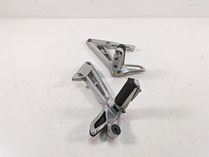 2002 Yamaha FZ1 FZS1000 Fazer Rear Passenger Footpeg Set 5LV-27430-01-00 | Mototech271