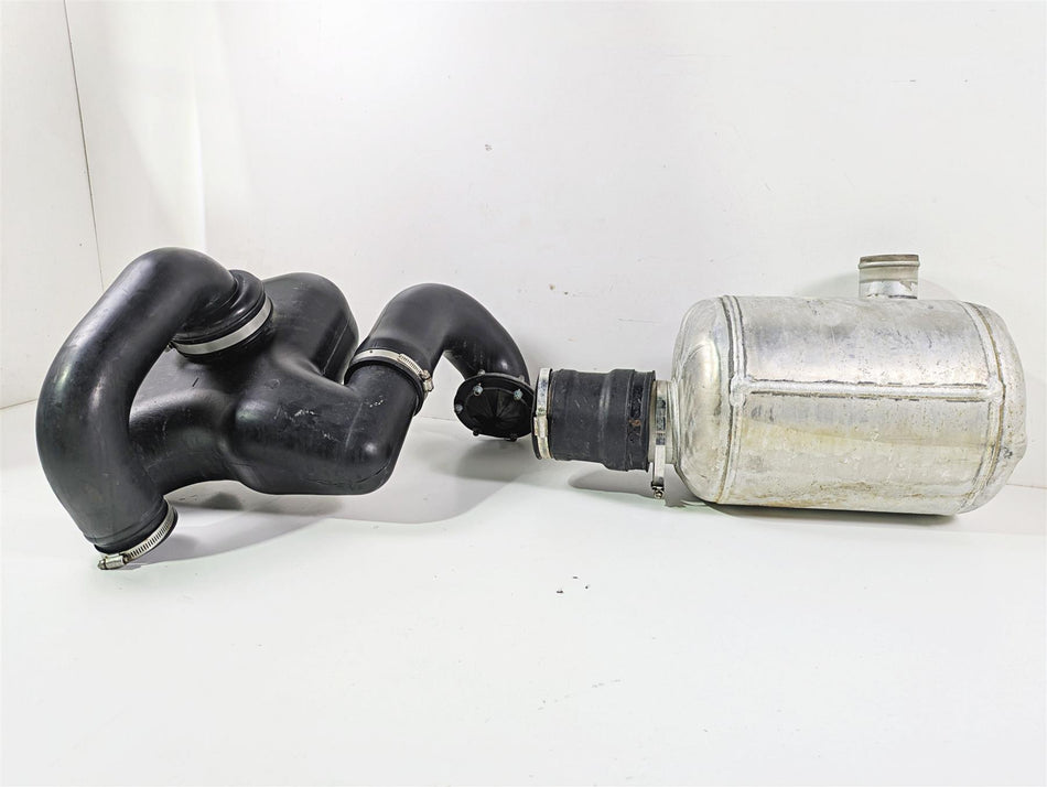 2019 Yamaha VX Cruiser HO 1800 Exhaust Muffler Water Tank Set F1W-U7550-02-00 {{ shop.shopifyCountryName }} - Mototech271
