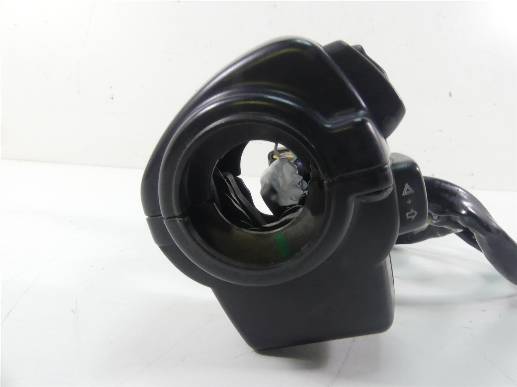 2013 Harley Touring FLHTP Electra Glide Left Hand Control Switch - Read 71515-08 {{ shop.shopifyCountryName }} - Mototech271