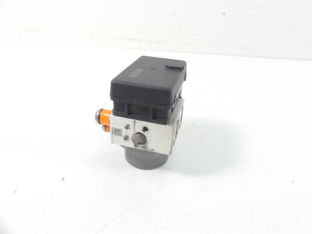 2017 BMW F800GS K72 Abs Brake Pump Unit Module 8561677 34518546851 {{ shop.shopifyCountryName }} - Mototech271
