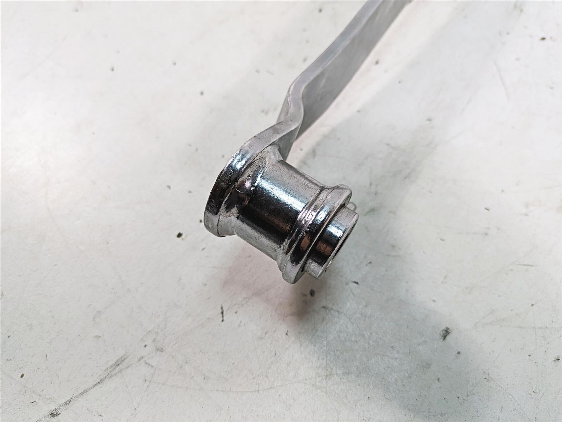 2006 Harley FLSTI Softail Heritage Right Foot Brake Lever Pedal 42597-00A {{ shop.shopifyCountryName }} - Mototech271