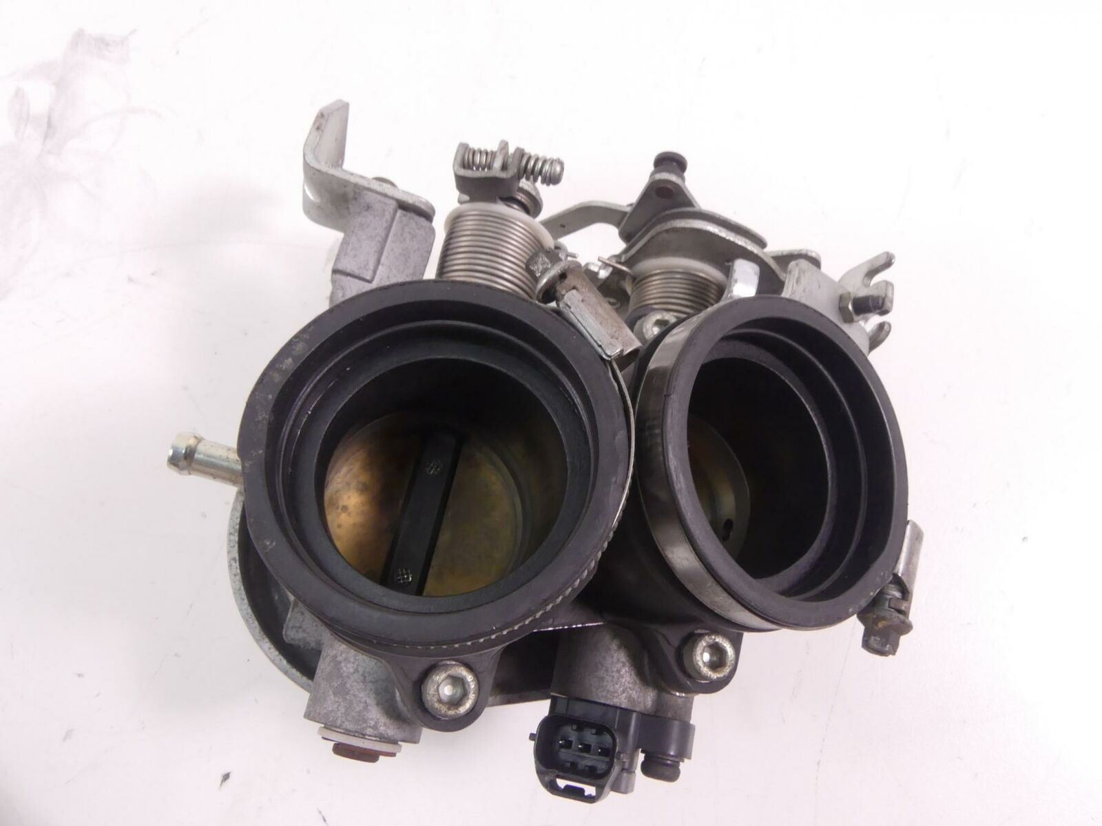 2010 Victory Vision Tour Throttle Body Bodies Fuel Injection Injector 2205968 {{ shop.shopifyCountryName }} - Mototech271