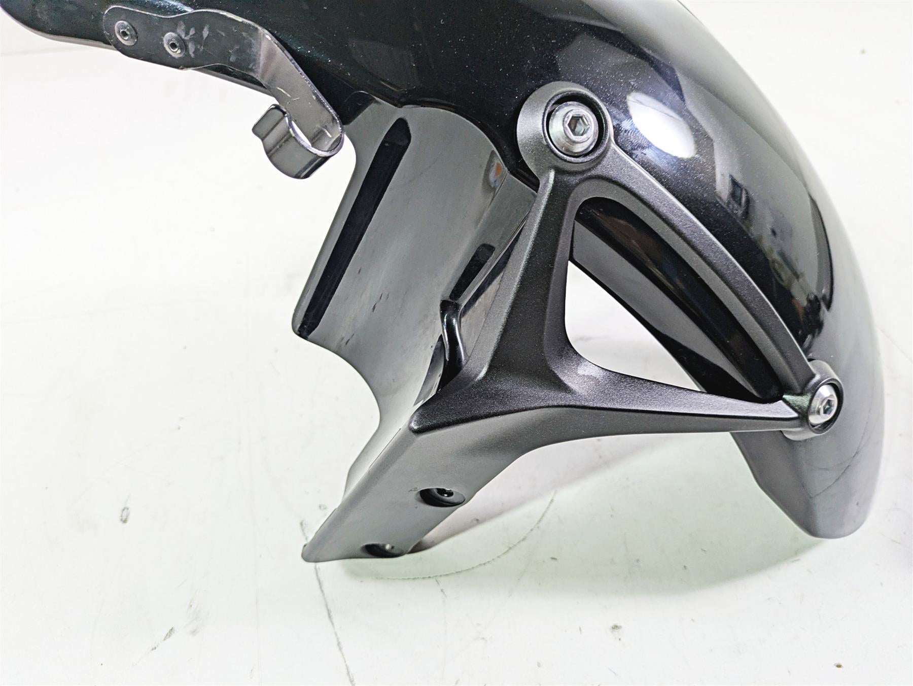 2022 Kawasaki ZR900RS Cafe Front Fender & Mounts 35038-0002 {{ shop.shopifyCountryName }} - Mototech271