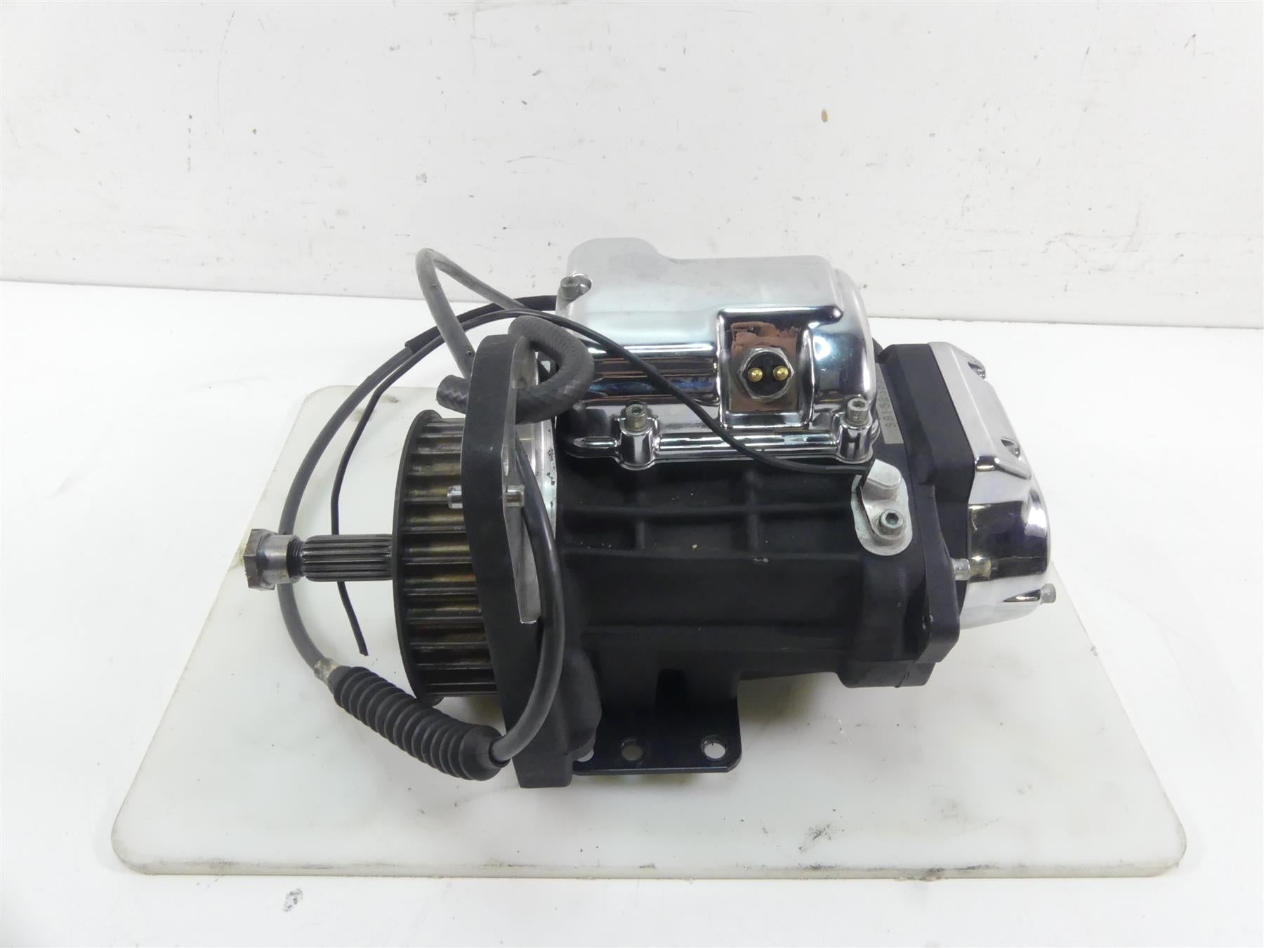 1999 Harley FXSTS Softail Springer 5-Sp Transmission Gear Box -45K Read 33006-99 {{ shop.shopifyCountryName }} - Mototech271
