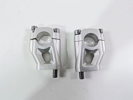 2024 Triumph Tiger 900 GT Handlebar Riser Holder Clamp Set T2040813 {{ shop.shopifyCountryName }} - Mototech271