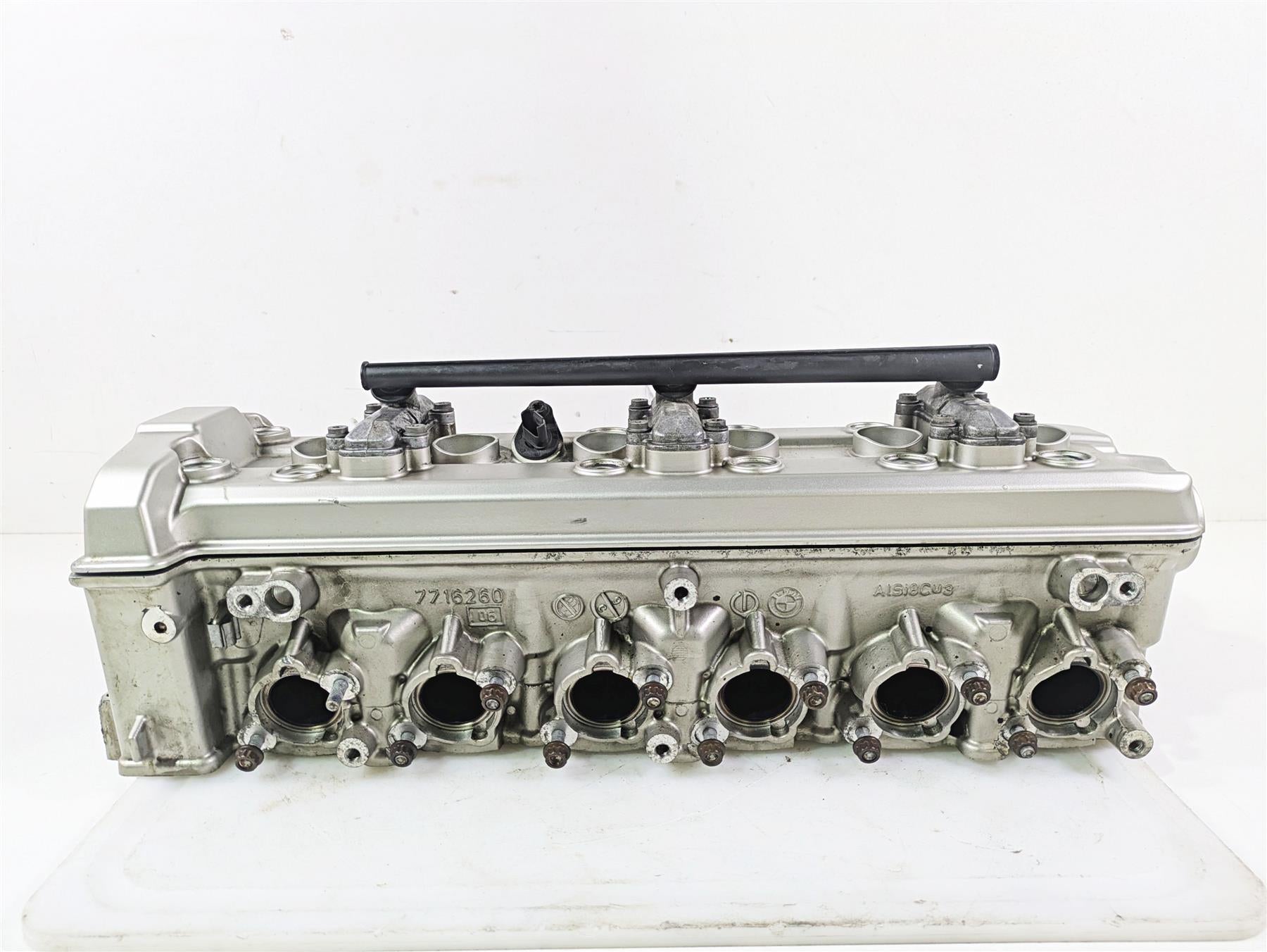 2014 BMW K1600 GTL K48 Cylinder Head & Valve Cover - Read 11118546019 {{ shop.shopifyCountryName }} - Mototech271