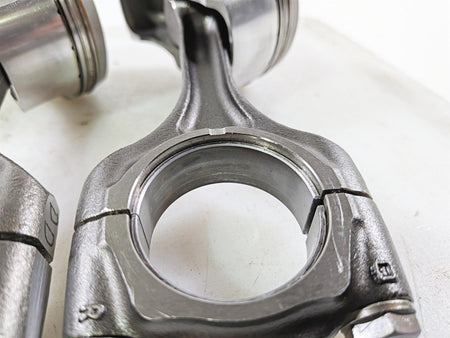 2014 Aprilia RSV4 RR Factory Piston & Connecting Rod Set 2A000166FF CM227501 {{ shop.shopifyCountryName }} - Mototech271