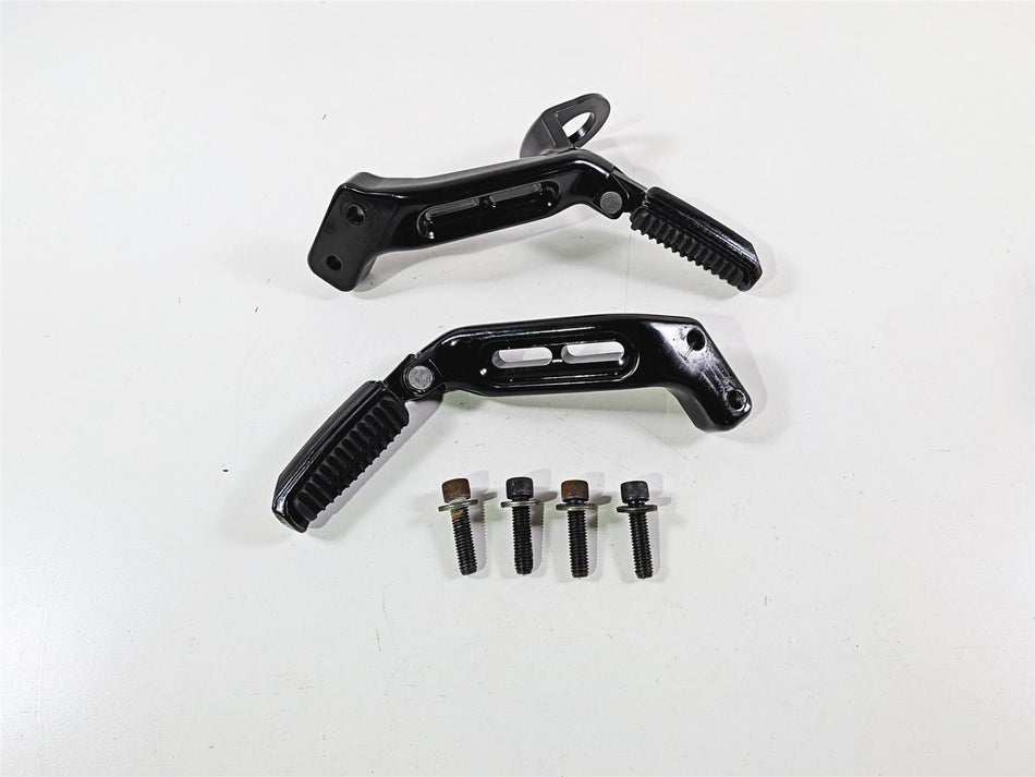 2009 Harley Davidson XR1200 Sportster Rear Passenger Foot Peg Set 51049-08 51048-08-Mototech271