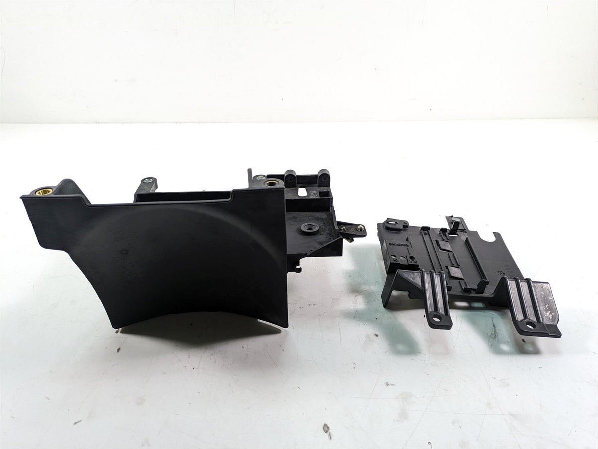 2014 Harley Touring FLHTK Electra Glide Battery Electrical Holder -Read 66000010 {{ shop.shopifyCountryName }} - Mototech271
