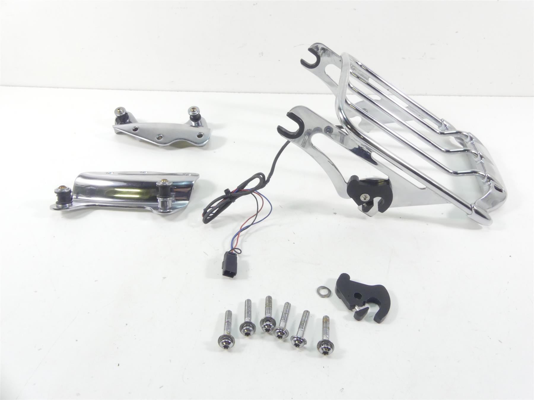 2012 Harley Touring FLHX Street Glide Air Wing Luggage Rack & Light 54283-09 | Mototech271
