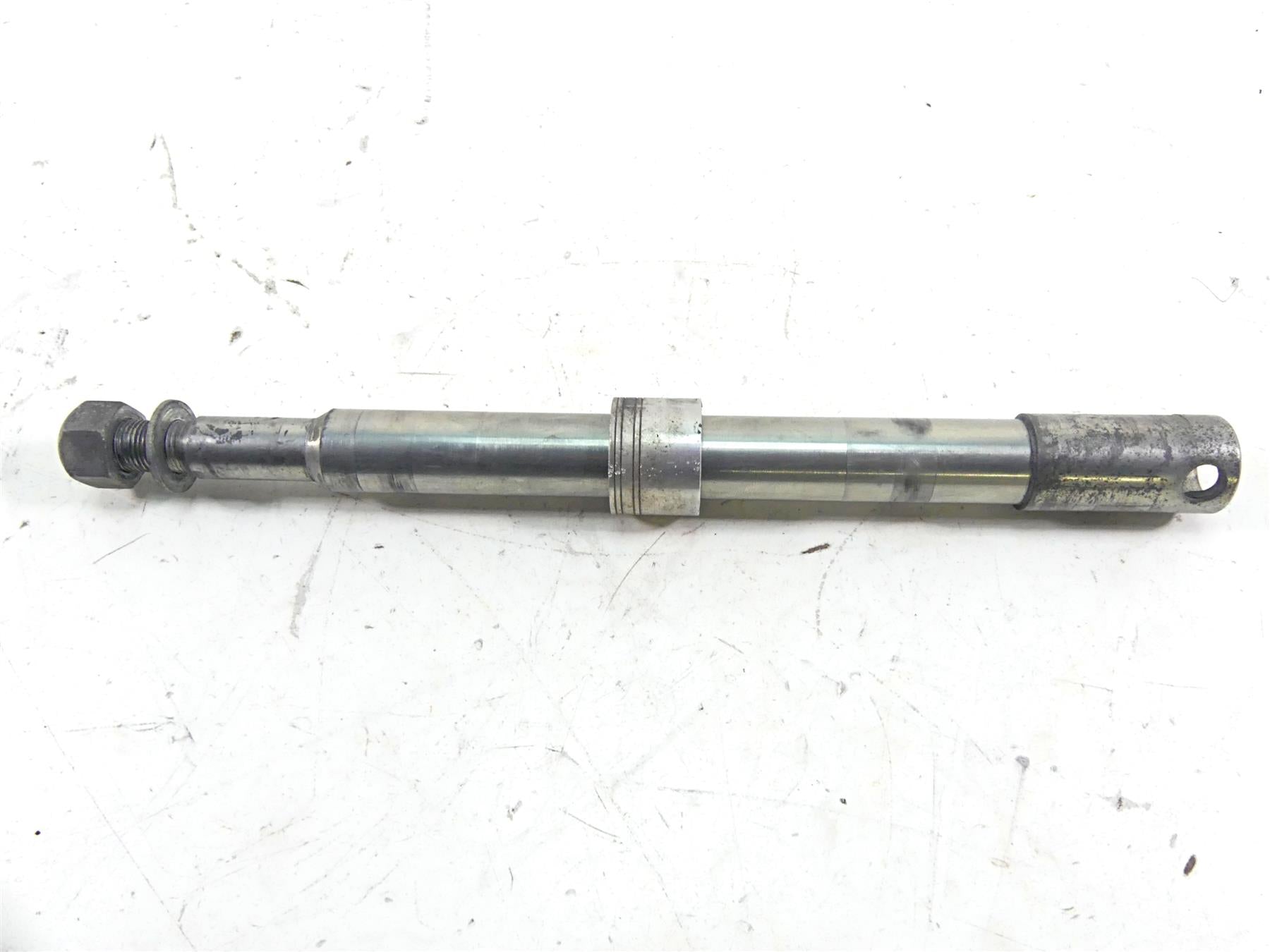 2010 Harley Touring FLHRC Road King Front 25mm Axle Wheel Spindle 41547-07A