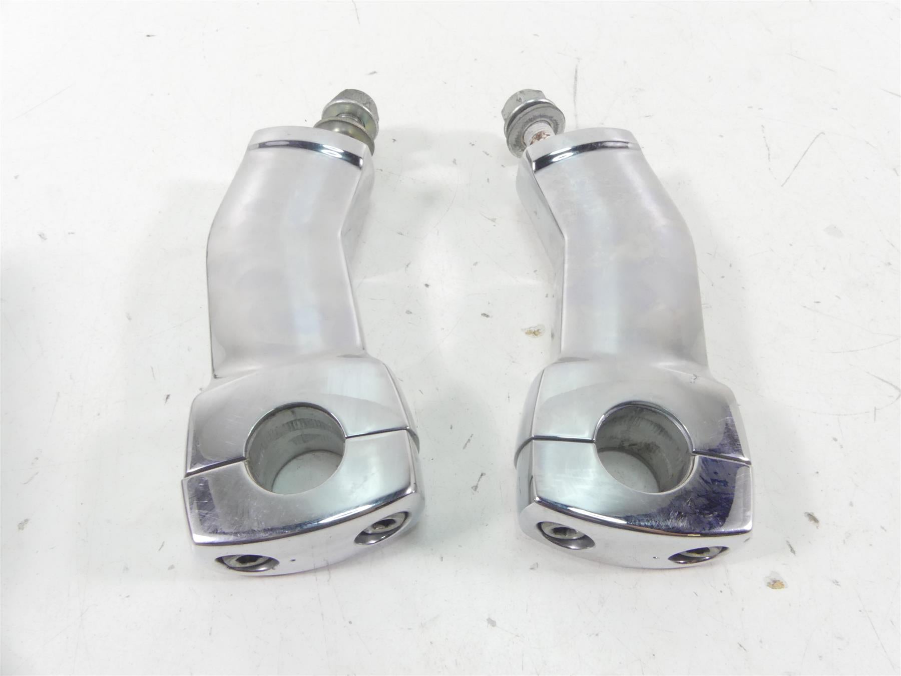 2008 Honda V-Twin VTX1800 N3 Handlebar Handle Bar Riser Holder Set 53230-MCV-G10 {{ shop.shopifyCountryName }} - Mototech271