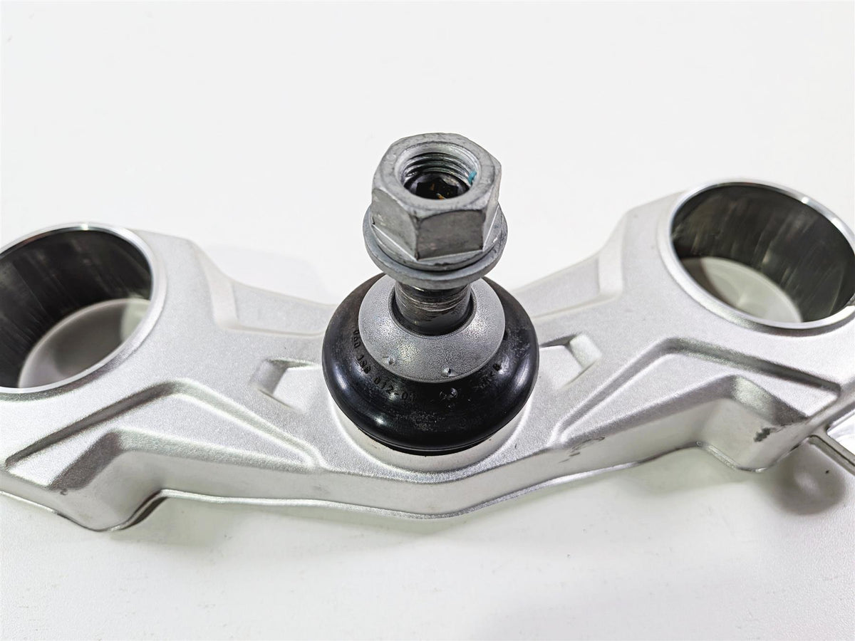2023 BMW R1250RT RTP K52 Lower Triple Tree Clamp & Ball Joint 31429443338 {{ shop.shopifyCountryName }} - Mototech271