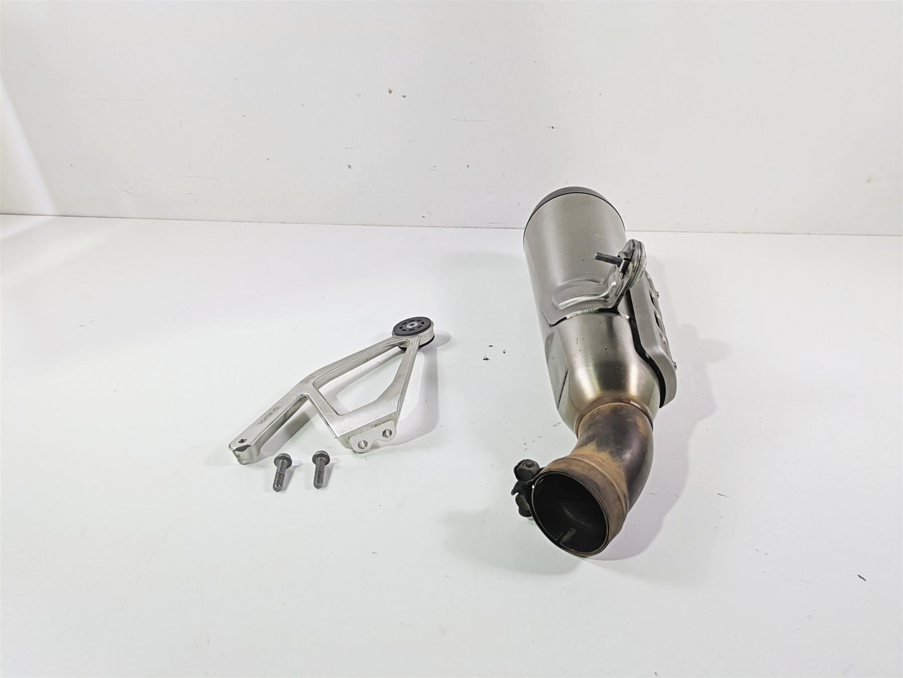 2018 BMW R nineT Urban GS K33 Stock Exhaust Pipe Muffler - Read 18518561334 {{ shop.shopifyCountryName }} - Mototech271
