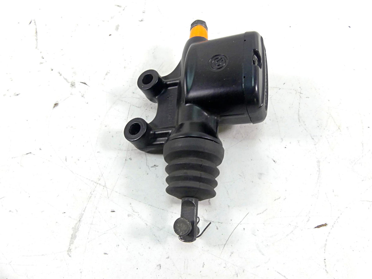 2010 Harley Touring FLHRC Road King Rear Brembo Brake Master Cylinder 41763-08C {{ shop.shopifyCountryName }} - Mototech271