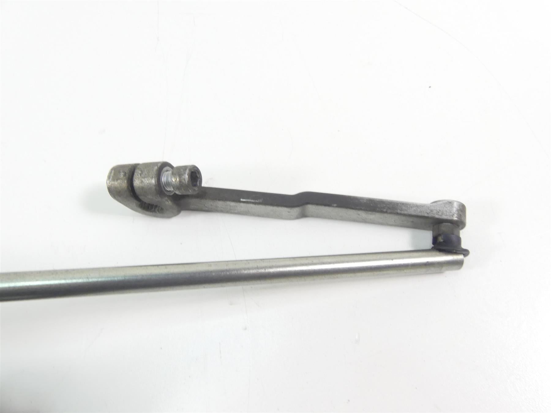 2014 Harley FXDF Dyna Fat Bob Front Left Fw Foot Peg & Shifter Set 33693-03 {{ shop.shopifyCountryName }} - Mototech271