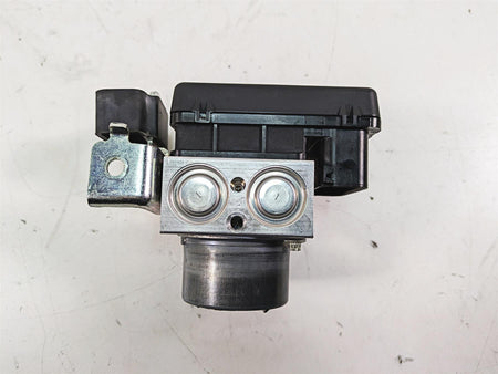 2017 Mv Agusta Dragster 800 Abs Brake Pump Module Unit 8000B9134 8000B9884 {{ shop.shopifyCountryName }} - Mototech271