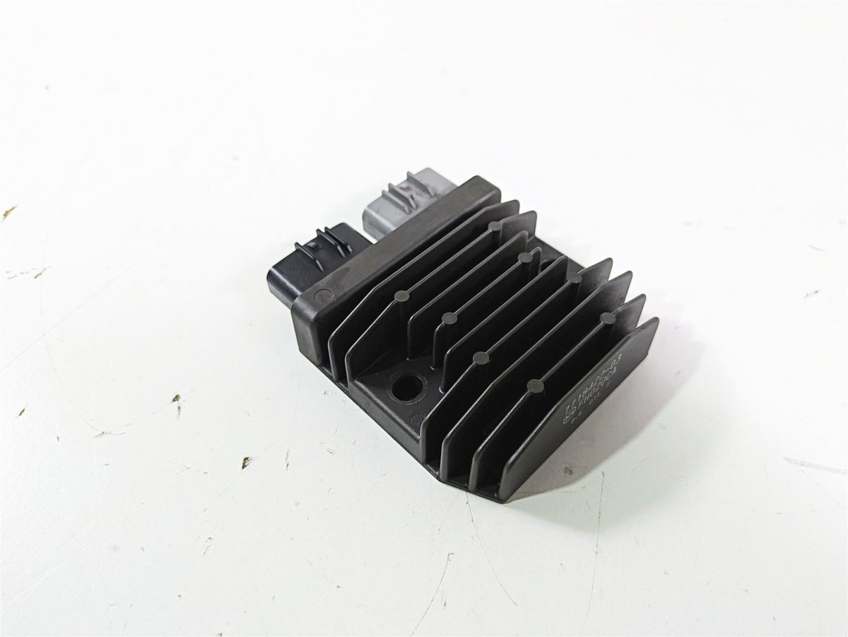 2019 BMW S1000XR K49 Rectifier Voltage Regulator FH020CA 12317718422 {{ shop.shopifyCountryName }} - Mototech271