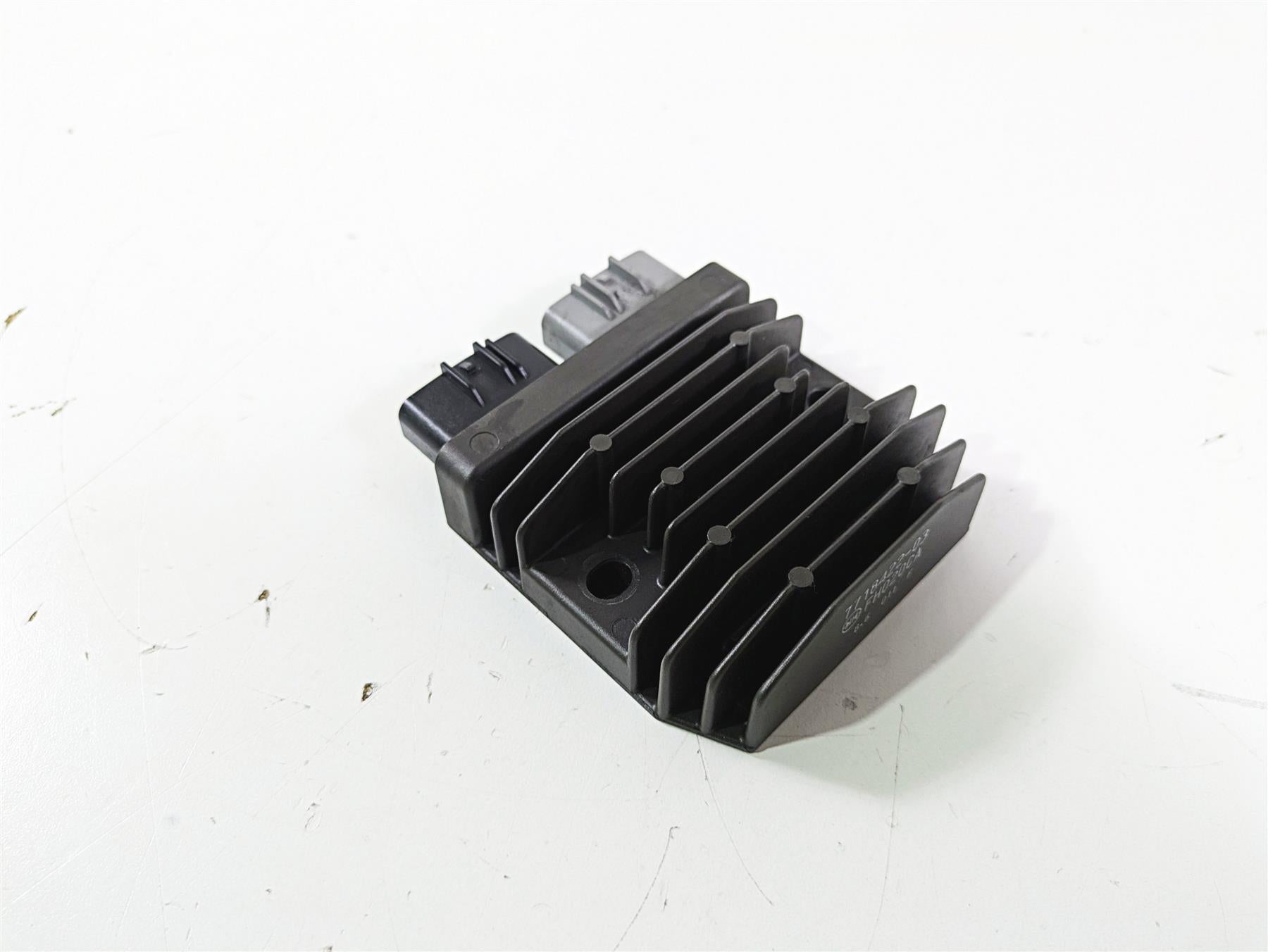 2019 BMW S1000XR K49 Rectifier Voltage Regulator FH020CA 12317718422 {{ shop.shopifyCountryName }} - Mototech271