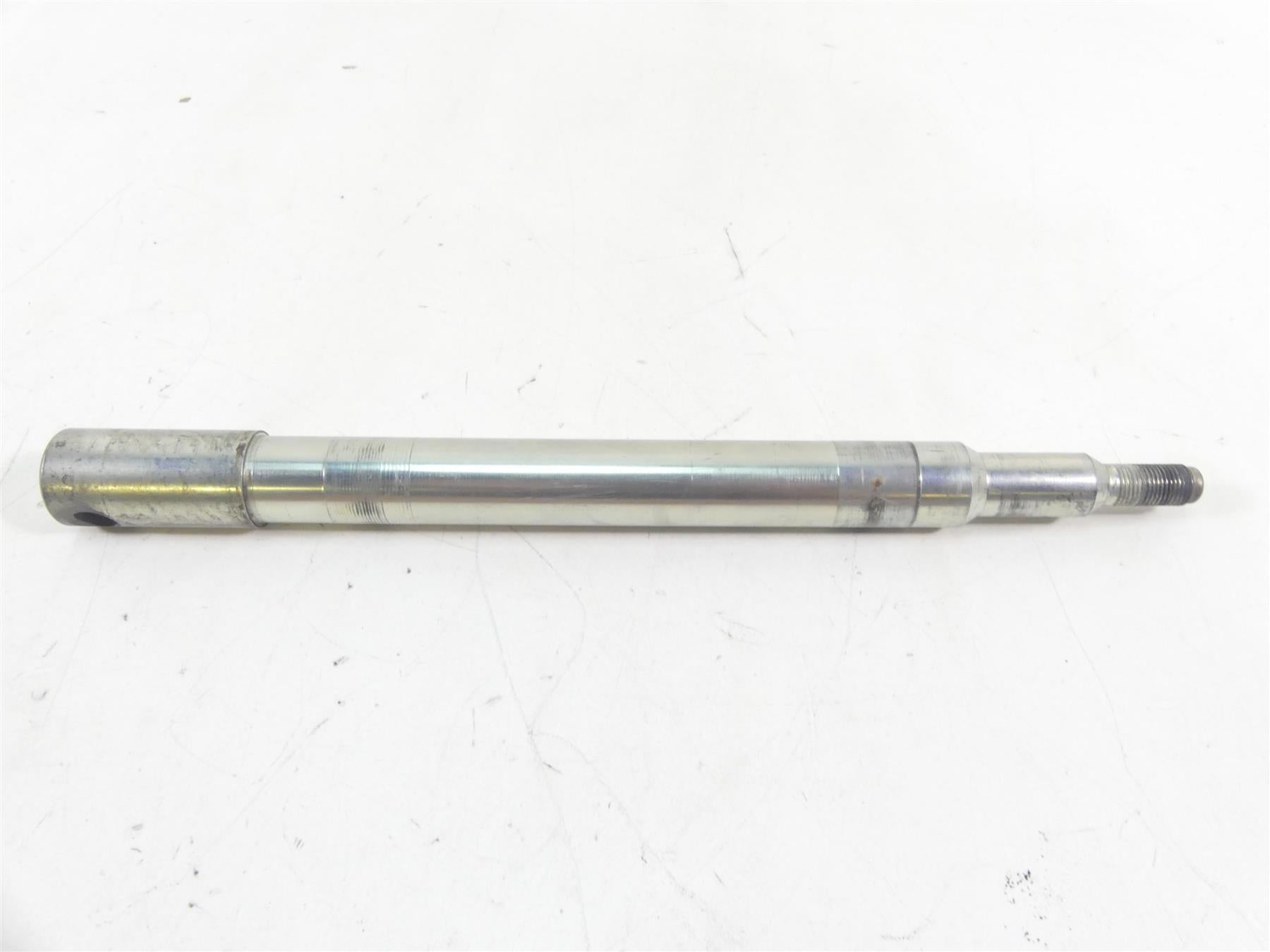 2007 Harley FLHTCU SE2 CVO Electra Glide Front 1" Axle Wheel Spindle 43364-00 {{ shop.shopifyCountryName }} - Mototech271